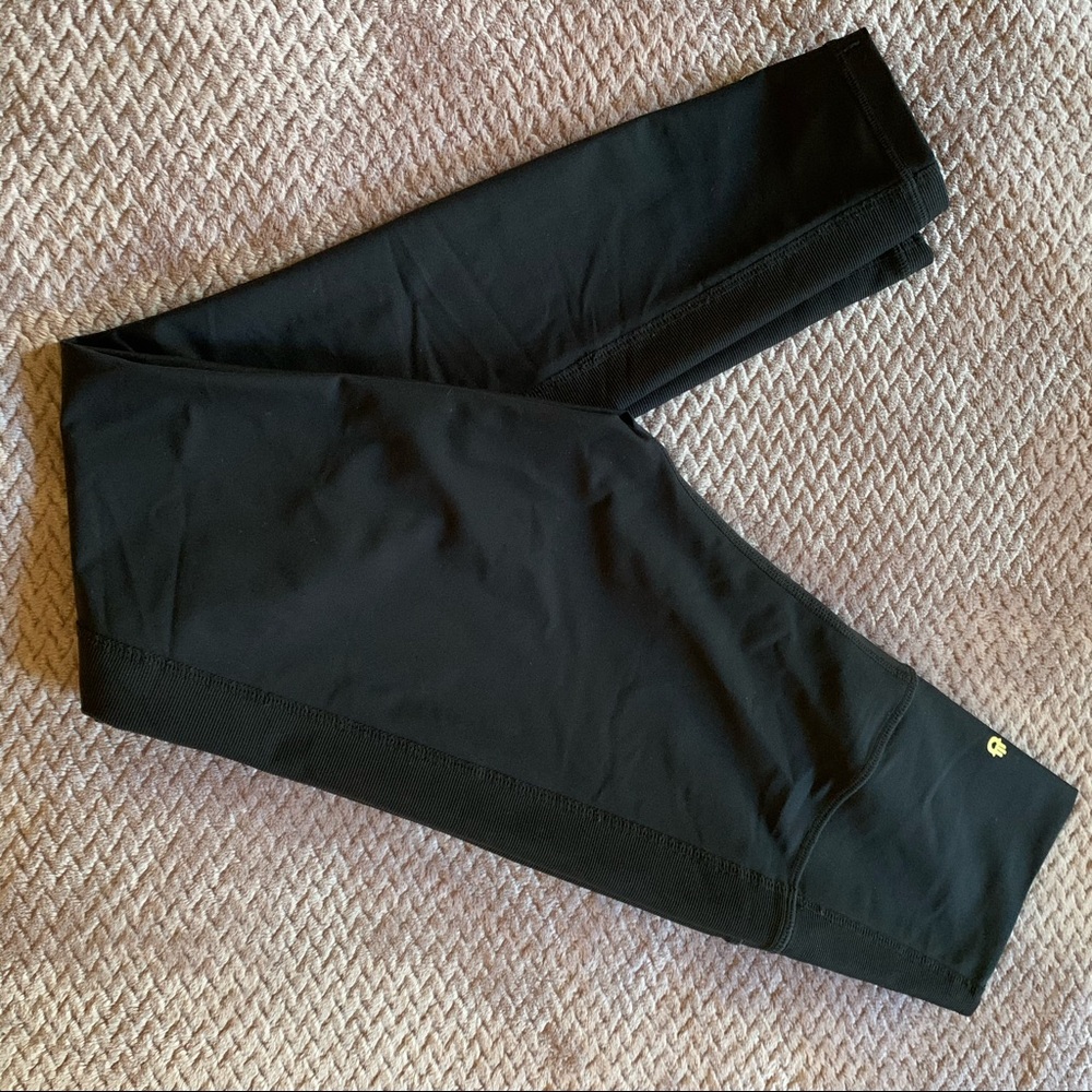 spiritual gangster leggings